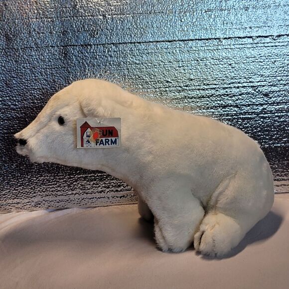 Vintage Dakin Fun Farm Polar Bear Plush Stuffed Medium Size Has Tags - Picture 1 of 7